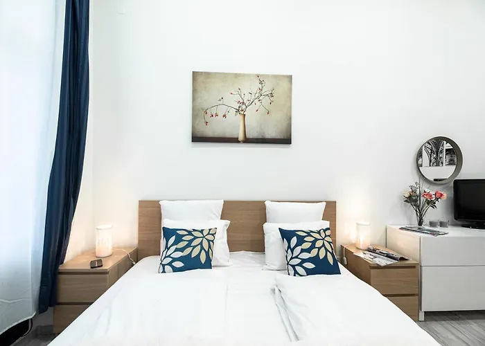 شقة Center Quiet Flat *